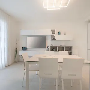  Apartment Luxury Elisabeth Con Posto Incluso